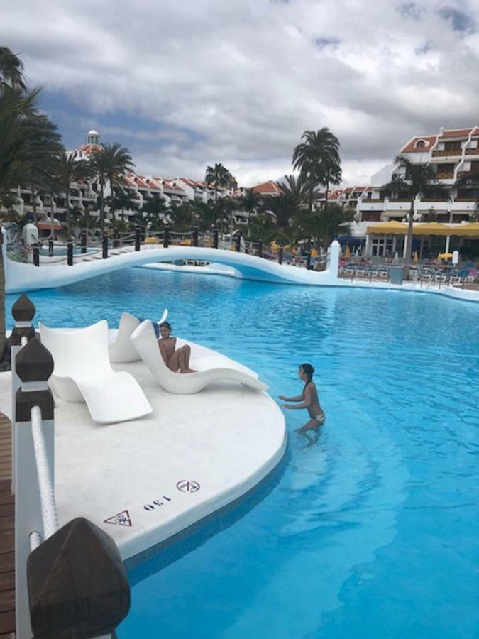 Wonderland With The Best Swimming Pool In Park S III Apartment ปลายาเดลาสอเมริกาส ภายนอก รูปภาพ